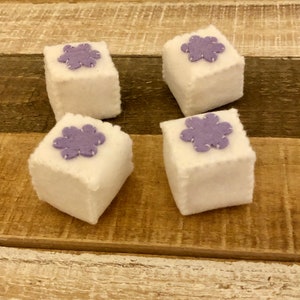 Felt sugar cubes