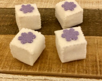 Felt sugar cubes