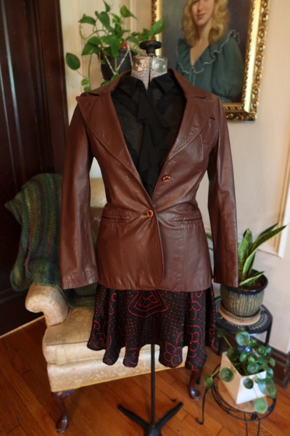 Like New, Quality, Fitted 70's Women's Leather Bla