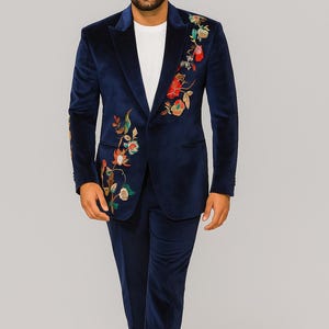 2 stuks blauw fluweel aangepaste vogels en bloemen met handgeborduurd country western pak retro stijl galafeest wieden outfit voor hem