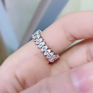 2.50 CT Marquise Cut Full Eternity Ehering - Labor gewachsener Diamant in 14K Weißgold - Moissanit-Option - Marquise Diamant Eternity Ring.