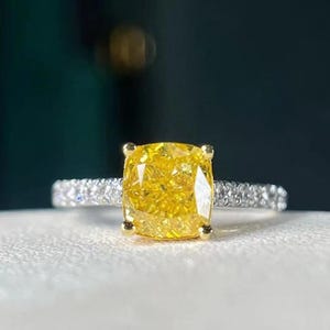 1.40 CTW Vivid Yellow Cushion Cut Lab Diamond Ring IGI Certified – 14K White Gold Engagement Ring with Round Accents, Bridal Jewelry.