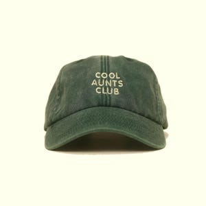 Bestickte cool aunts club Kappe | Personalisierte Cap mit Wunschtext | Bestickte Vintage Kappe | Unisex Baseball Cap |Geschenk für Sie & Ihn