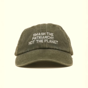 smash the patriarchy not the planet Bestickte Kappe | Feminismus Statement Cap | Vintage Baseball Mütze | Politisches Geschenk Unisex