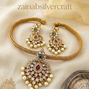 Conjunto de collar Kundan de plata chapada en oro, joyería nupcial tradicional india, gargantilla con colgante de perlas, esmeraldas y rubíes rosas, regalo étnico para ella.