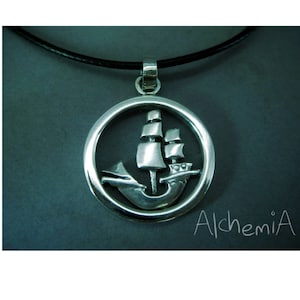 Pendentif bateau fait main en argent sterling : bijoux de pirate