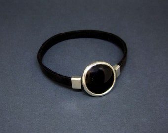 Onyx bracelet - Sterling Silver and Leather bracelet with natural onyx stone - modern bracelet