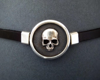 Skull choker collar -  Leather and Silver collar - gothic collar
