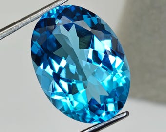 14 Ct Natural Swiss Blue Topaz Oval Cut Gemstone, 17.27x12.55 mm Faceted Loose Stone, Loup Clean Swiss Blue Topaz for Jewelry