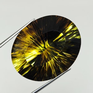 86 carat Natural Lemon Quartz Gemstone – oval Cut, Large Collector’s Gem 36.82X22.40 mm,  15.80 mm Height, Faceted Yellow Quartz.