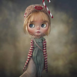 Custom OOAK Blythe Doll: SBL Good Neighbor Cafe 2005, OB22 Body