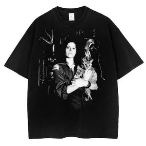 Aliens Movie T-Shirt, Alien LV-426 Graphic Shirt, Xenomorph Horror Tee, Retro Sci-Fi Alien Top, Classic Movie Fan Gift,Y2K Shirt