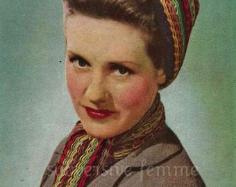 1940s War-era multi-coloured traingular head scarf and matching neck scarf  - vintage knitting pattern PDF (421)