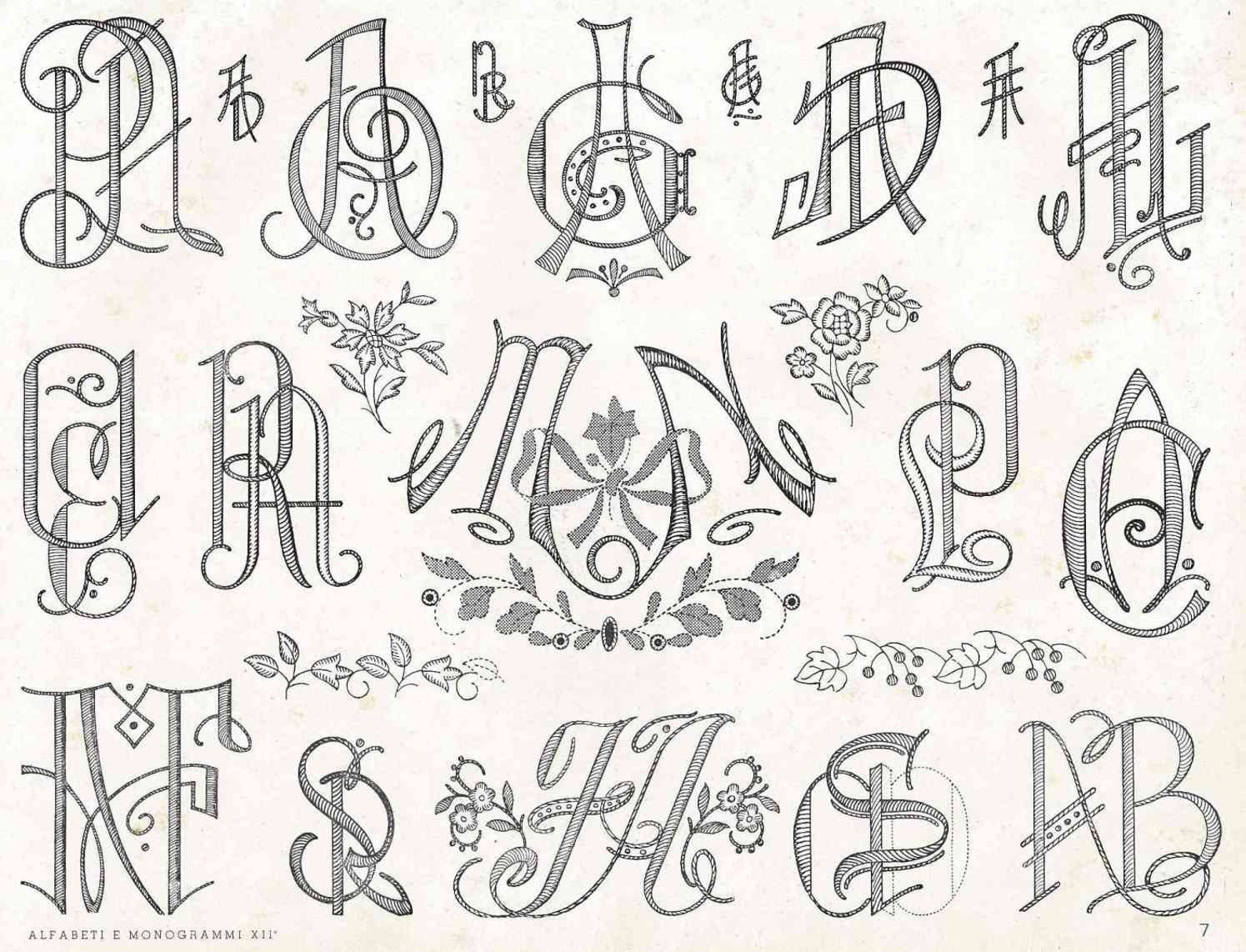 1950s Italian Monogram Embroidery Booklet, Alfabeti E Monogrammi ...