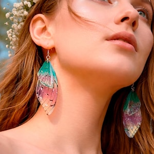 Pendientes colgantes de alas de mariposa en oro o plata, pendientes de alas de hada de resina, joyería élfica de fantasía, regalo de cumpleaños para novia