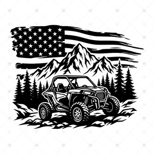 Bandera de montaña para ATV SVG PNG: Bandera estadounidense de montaña todoterreno, camiseta para piloto de SxS, regalo patriótico para senderos, descarga instantánea.