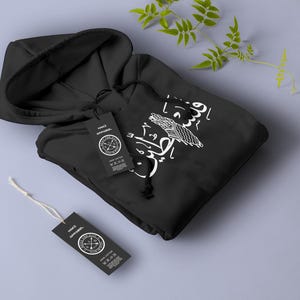 Moletom com capuz com o mapa de Keffiyeh da Palestina – Moletom com caligrafia Nakba | Camiseta e moletom com capuz gratuitos da Palestina | Presente unissex pró-Palestina | Oriente Médio