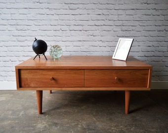 Oxelaand Coffee Table with Drawers - Solid Cherry