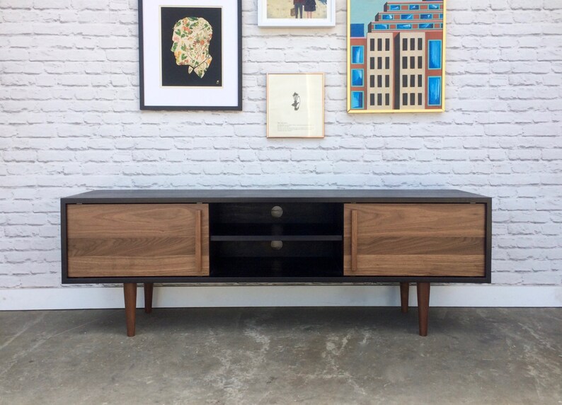 Kasse Media Stand in Ebony Walnut Combo