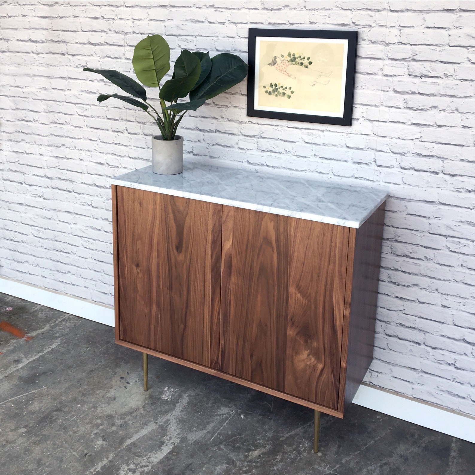 Gabinete personalizado Nogal macizo Mármol Blanco Carrara | Etsy