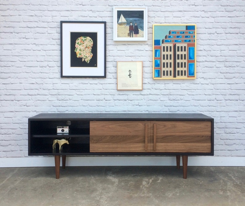 Kasse Media Stand in Ebony Walnut Combo