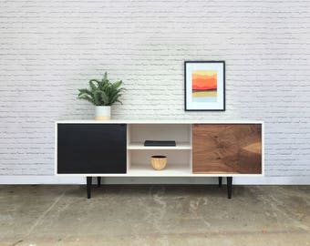 Kasse Media Console - Solid Maple - White Wash Finish - Ebony/Walnut Doors