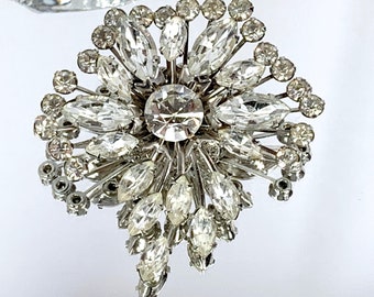 Elegant Rhinestone Wedding Brooch, Rare Beauty Vintage