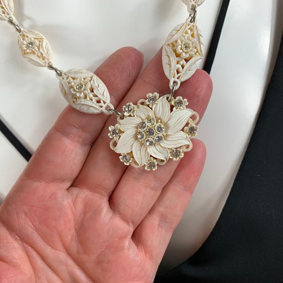 Featherlite Bubbleite Celluloid Rhinestone Neckla… - image 2
