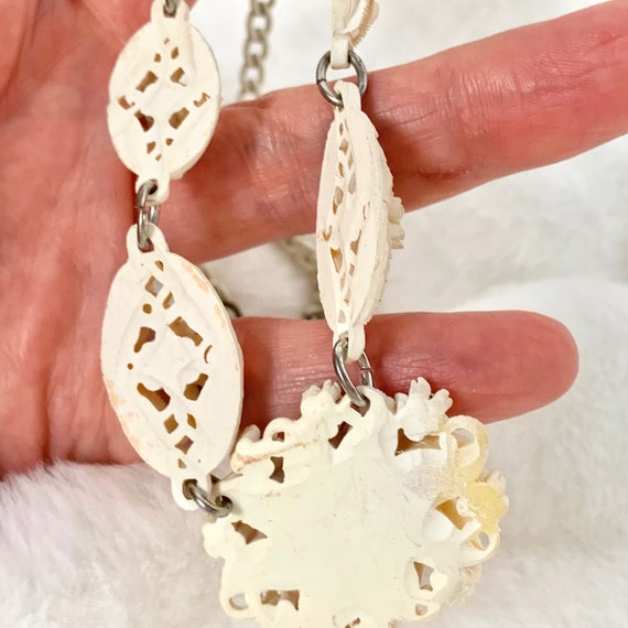 Featherlite Bubbleite Celluloid Rhinestone Neckla… - image 4