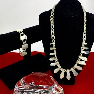 Regency Beaded Mother of Pearl Necklace and Bracelet Set