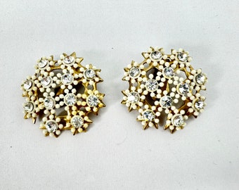 Enamel and Rhinestone Daisy and Star Clip On Earrings, Vintage Fashion