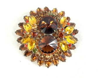 Vintage Topaz and Sherry Rhinestone Round Golden Brooch