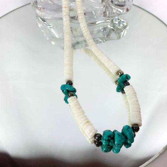 Turquoise Nugget and Clamshell Heishi Necklace, R… - image 10