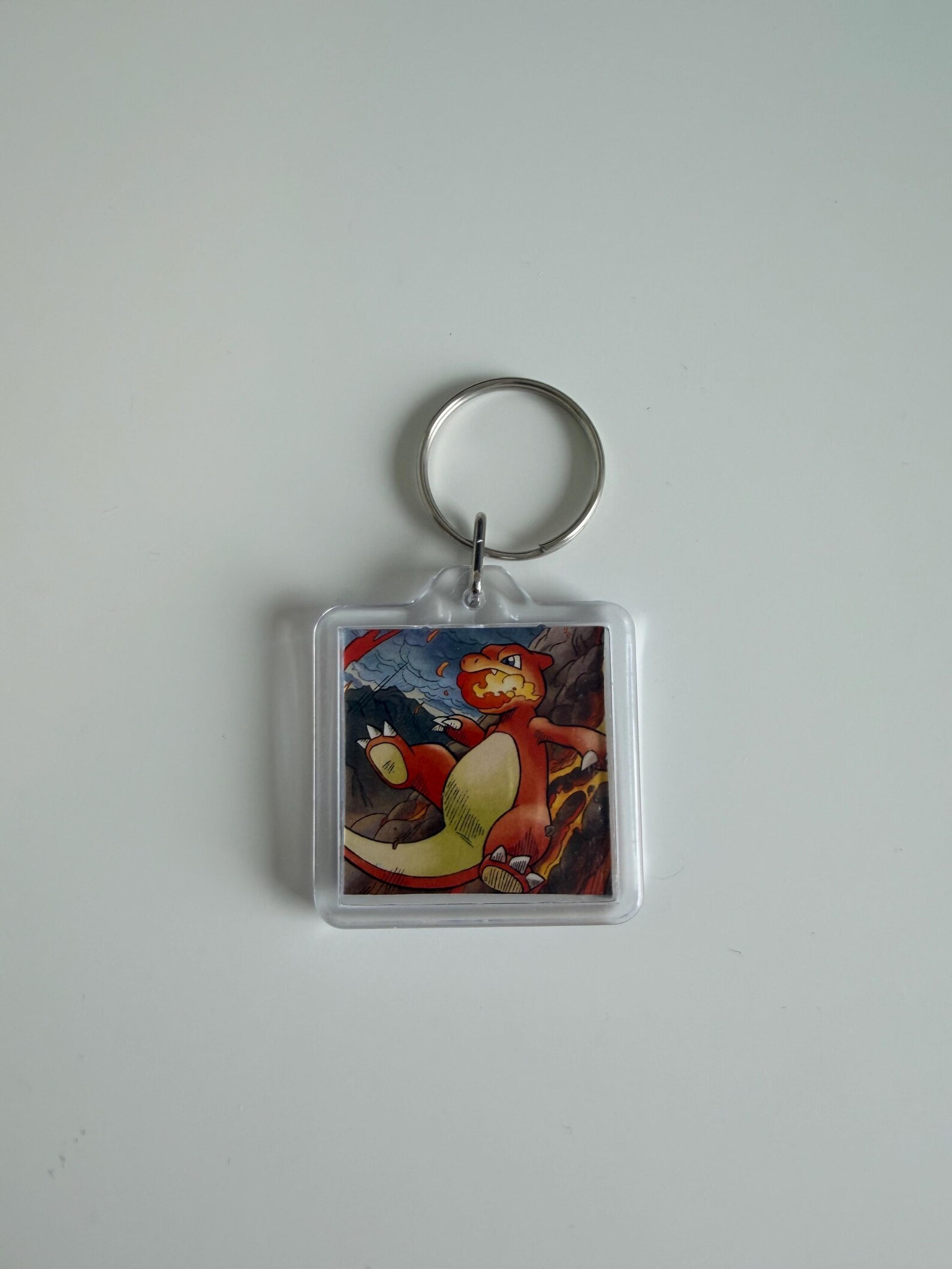 ¡Llaveros de acrílico con cartas de Pokémon! - Etsy México