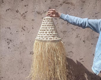 Lámpara colgante de parasol calado de fibra natural, estilo bohemio, de paja.