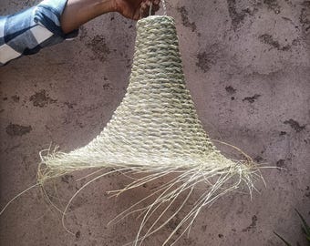Lámpara colgante de parasol calado de fibra natural, estilo bohemio, de paja.