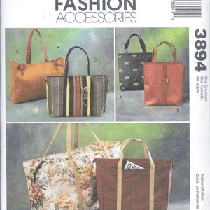 McCall&#39;s 3894 Fashion Accessories 6 Small and Large Tote Bags Sewing Pattern Travel Luggage