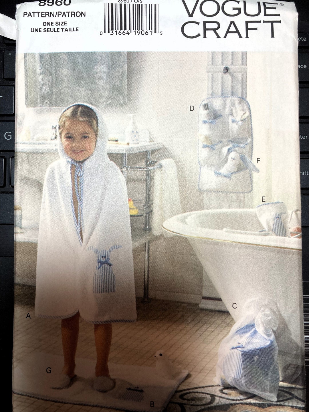 Vintage Vogue Craft 8960 Childrens Bath Accessories Towel Wash Mitt ...