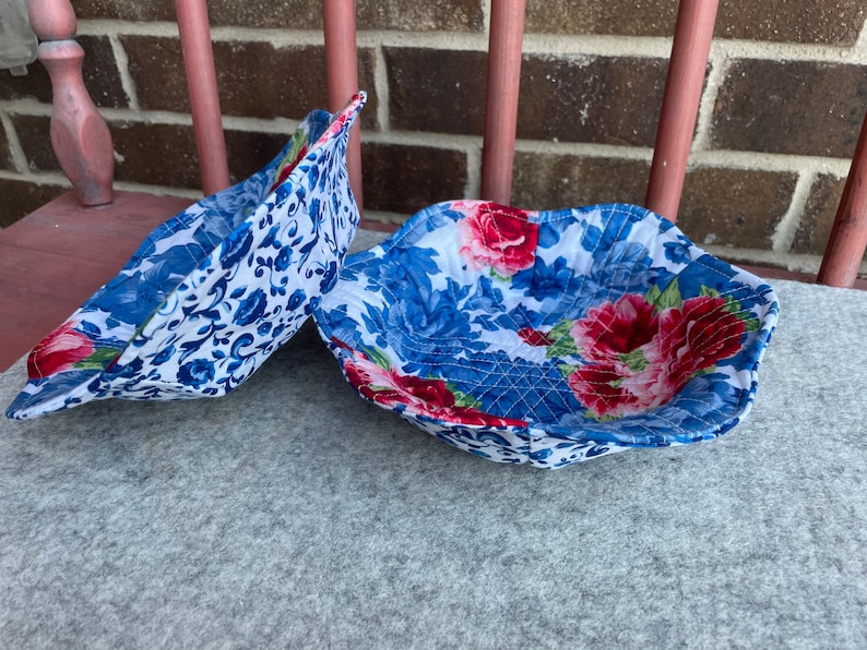 Blooming Bowl Cozy Sewing Pattern: Reversible Flower Petal Design (PDF Download) image 6