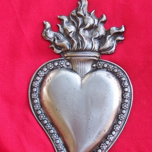 Large Tin/Silver Flamed Sacred Heart Milagro Ex Voto