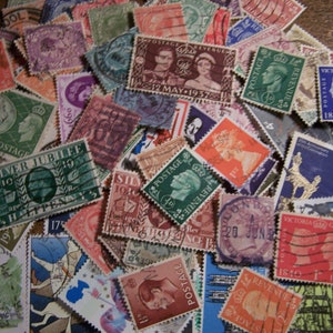 Lote de 100 sellos postales diferentes - Gran Bretaña, Reino Unido, Inglaterra - De época antigua a moderna