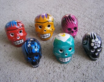 Day of the Dead Lot of 6 Clay Painted Mini Skulls - Mexico