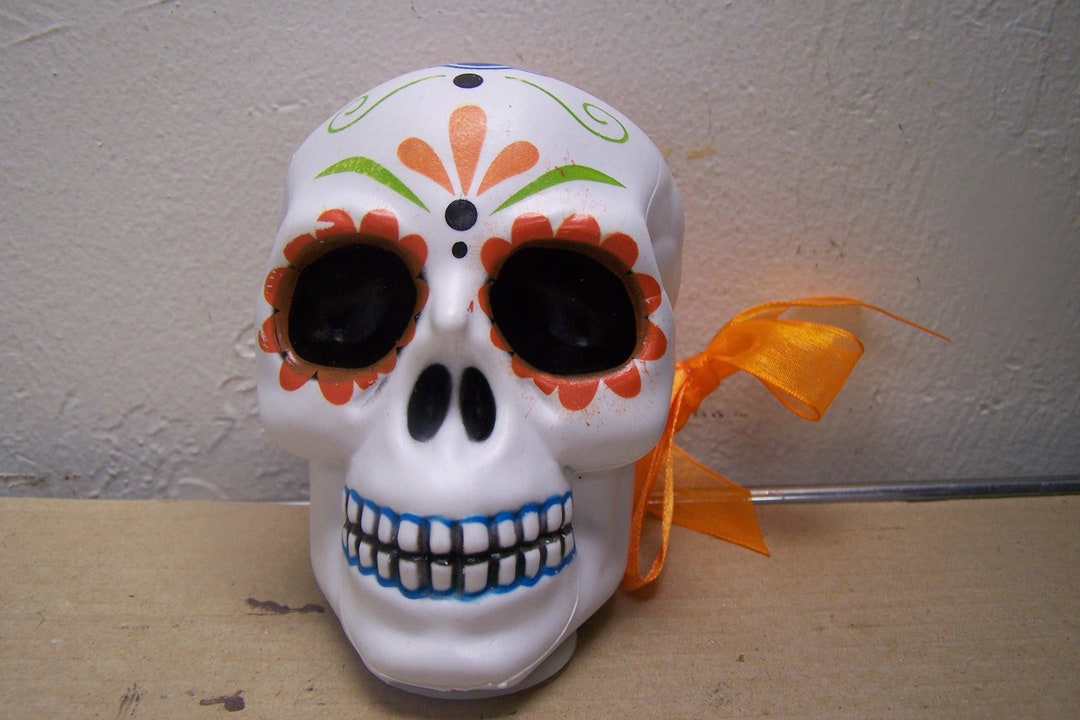 48-Piece Day Of The Dead Sugar Skull Craft Kit - Unfinished Wooden Ornaments For DIY Painting