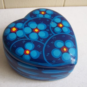 Heart Box - Clay Hand Painted Jewelry Box Alejero, Deep Blue with Flowers - Mexico