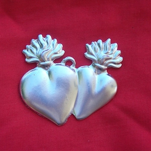 Tin/Silver Sacred Heart Twin Milagro Ex Voto - Shiny Silver Color