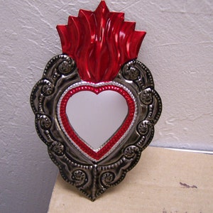 Tin Pintado Espejo Sagrado Corazón - Bordes Desplazados - México