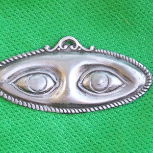 Large Tin/Silver Eyes Milagro Ex Voto