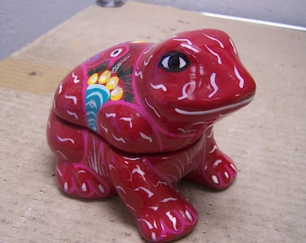 Frog Box - Clay Hand Painted Jewelry Box Alejero, Red - Mexico