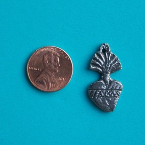 Milagro Lot - Lot of 25 Flamed Pewter Heart Milagros Type III