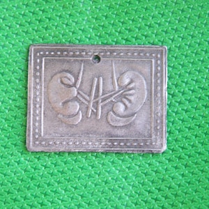 Tin/Silver Kidneys Milagro Ex Voto